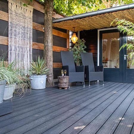 B&B Joli Met Prive Wellness ウェーメルディンゲ エクステリア 写真